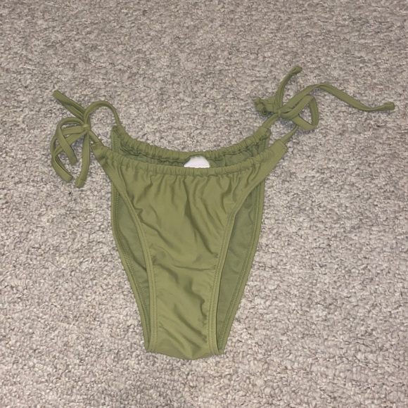 Green Bikini bottoms - Picture 1 of 1